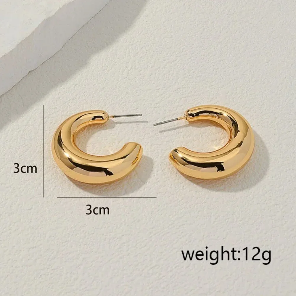Chic Silver Chunky C-Shape Hoop Earrings NEW - Picture 3 of 4
